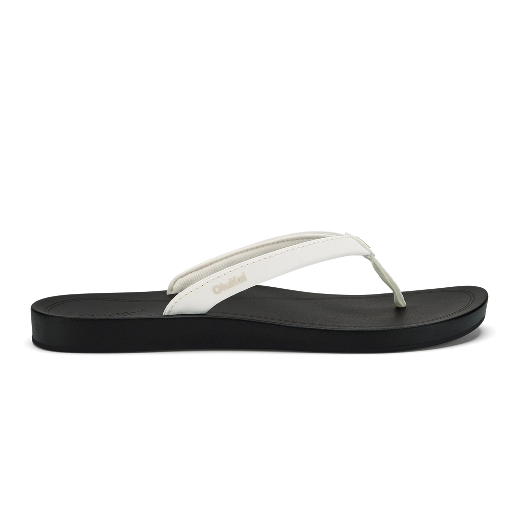 ‘Uiki - Bright White / Lava Rock